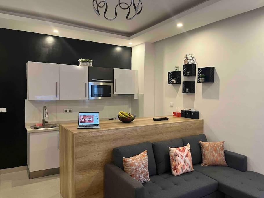Luxueux Appartements - 2 Pieces Ou 4 Pieces - Quartiers Prises D'Almadies Et Ngor" Dakar Extérieur photo