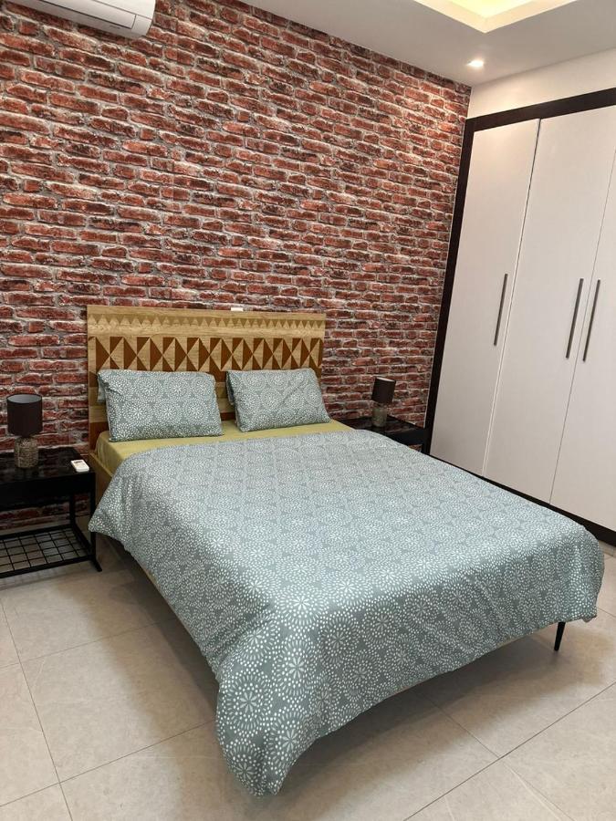 Luxueux Appartements - 2 Pieces Ou 4 Pieces - Quartiers Prises D'Almadies Et Ngor" Dakar Extérieur photo