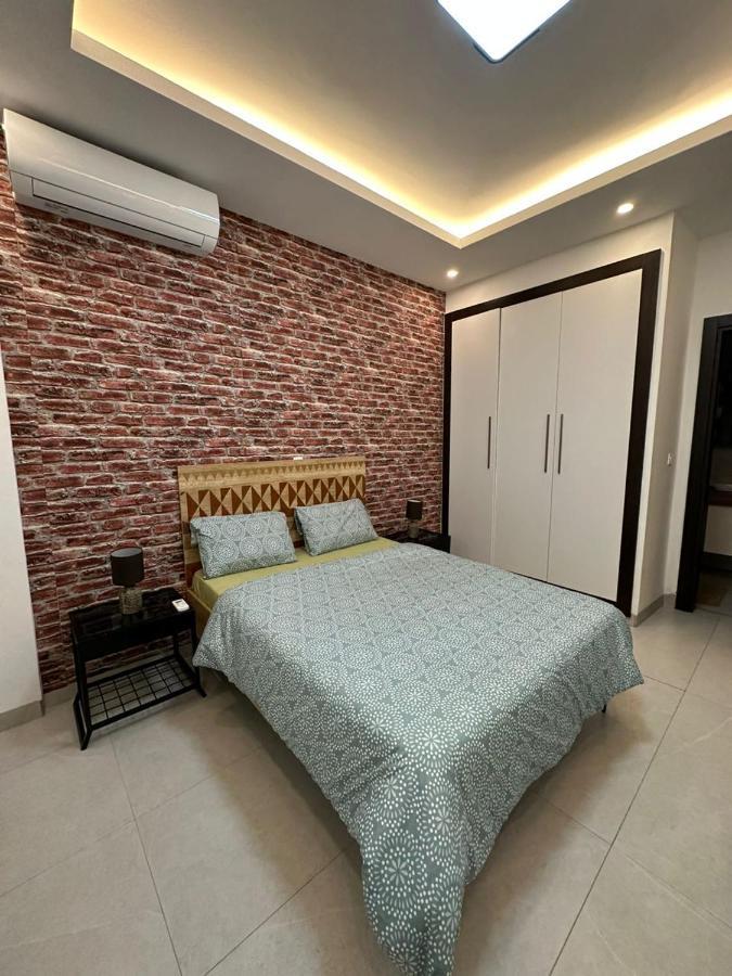 Luxueux Appartements - 2 Pieces Ou 4 Pieces - Quartiers Prises D'Almadies Et Ngor" Dakar Extérieur photo