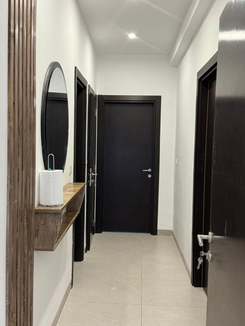 Luxueux Appartements - 2 Pieces Ou 4 Pieces - Quartiers Prises D'Almadies Et Ngor" Dakar Extérieur photo