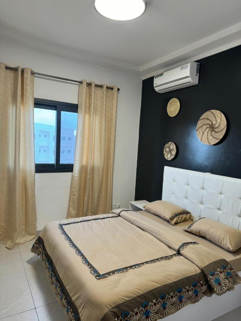 Luxueux Appartements - 2 Pieces Ou 4 Pieces - Quartiers Prises D'Almadies Et Ngor" Dakar Extérieur photo