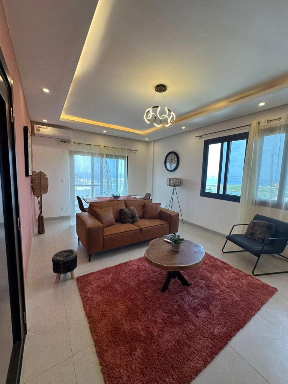Luxueux Appartements - 2 Pieces Ou 4 Pieces - Quartiers Prises D'Almadies Et Ngor" Dakar Extérieur photo