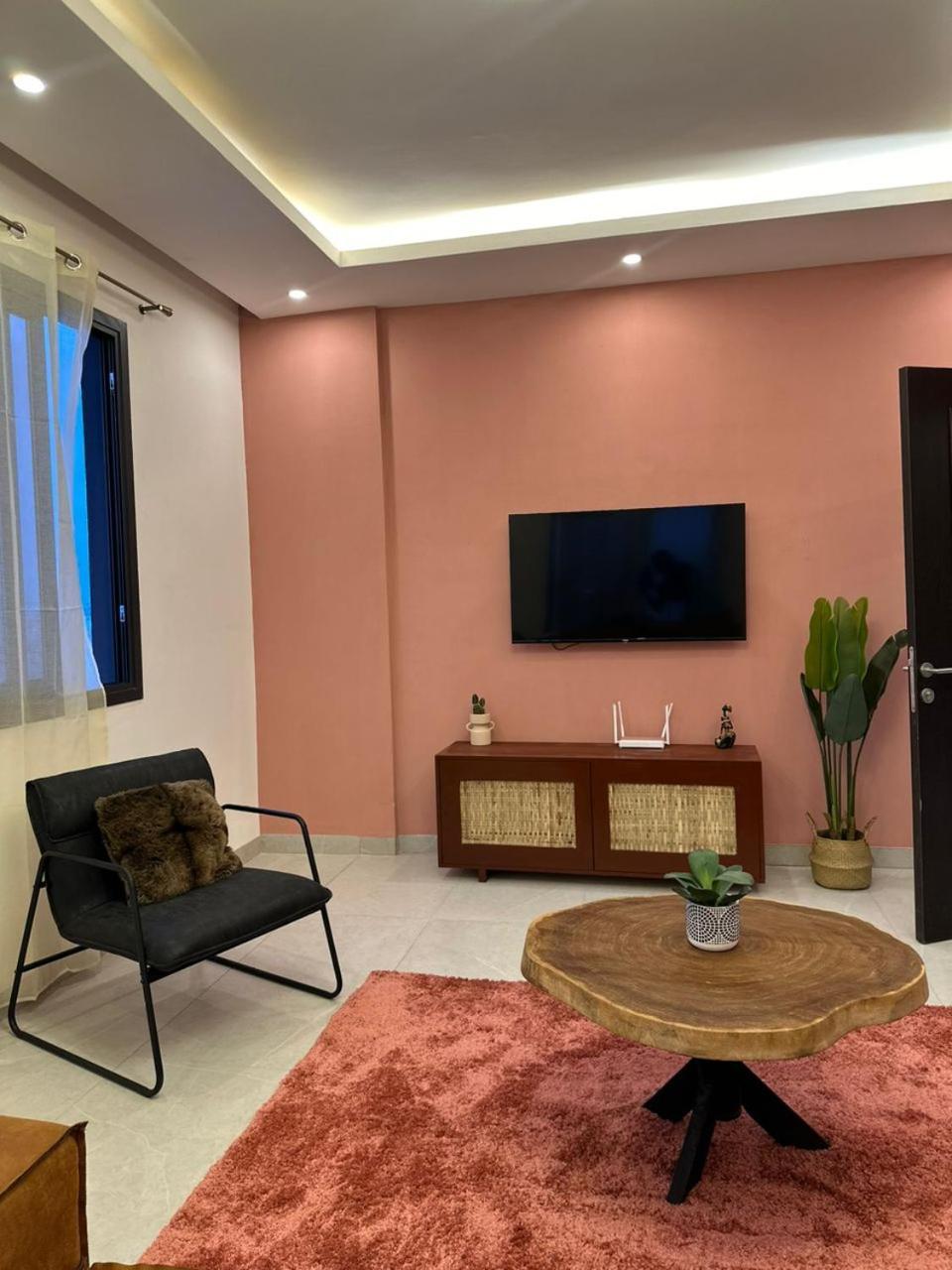 Luxueux Appartements - 2 Pieces Ou 4 Pieces - Quartiers Prises D'Almadies Et Ngor" Dakar Extérieur photo